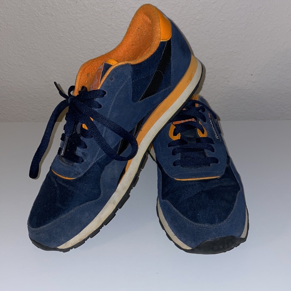 Men’s Reebok Classic sneakers, size 10.5